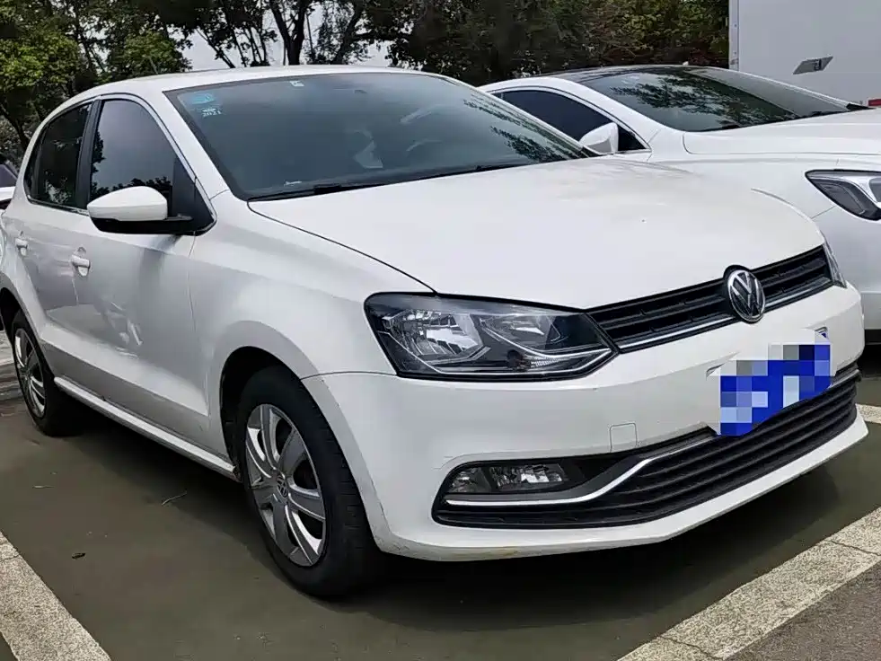 Volkswagen Volkswagen Polo 2018 1.5L Automatic Comfort Model 2018 - thumbnail 2