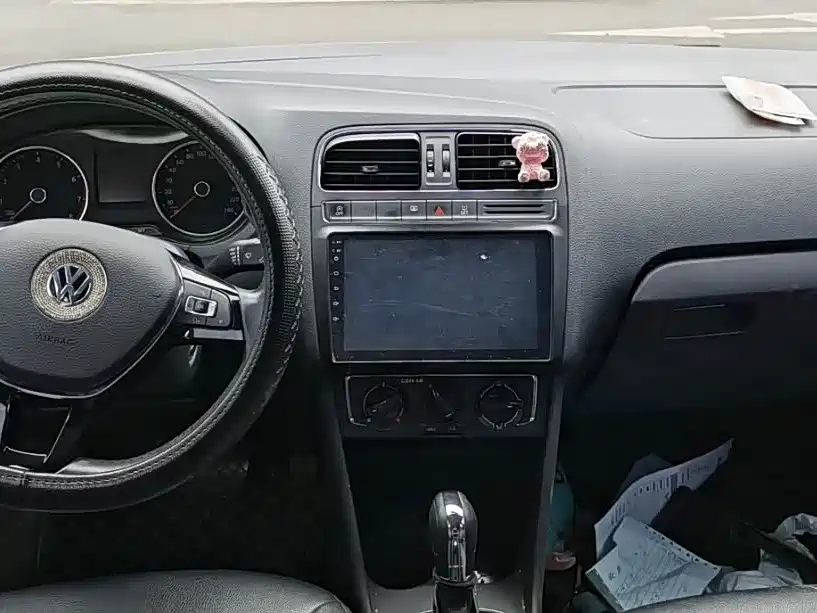 Volkswagen Volkswagen Polo 2018 1.5L Automatic Comfort Model 2018 - thumbnail 4