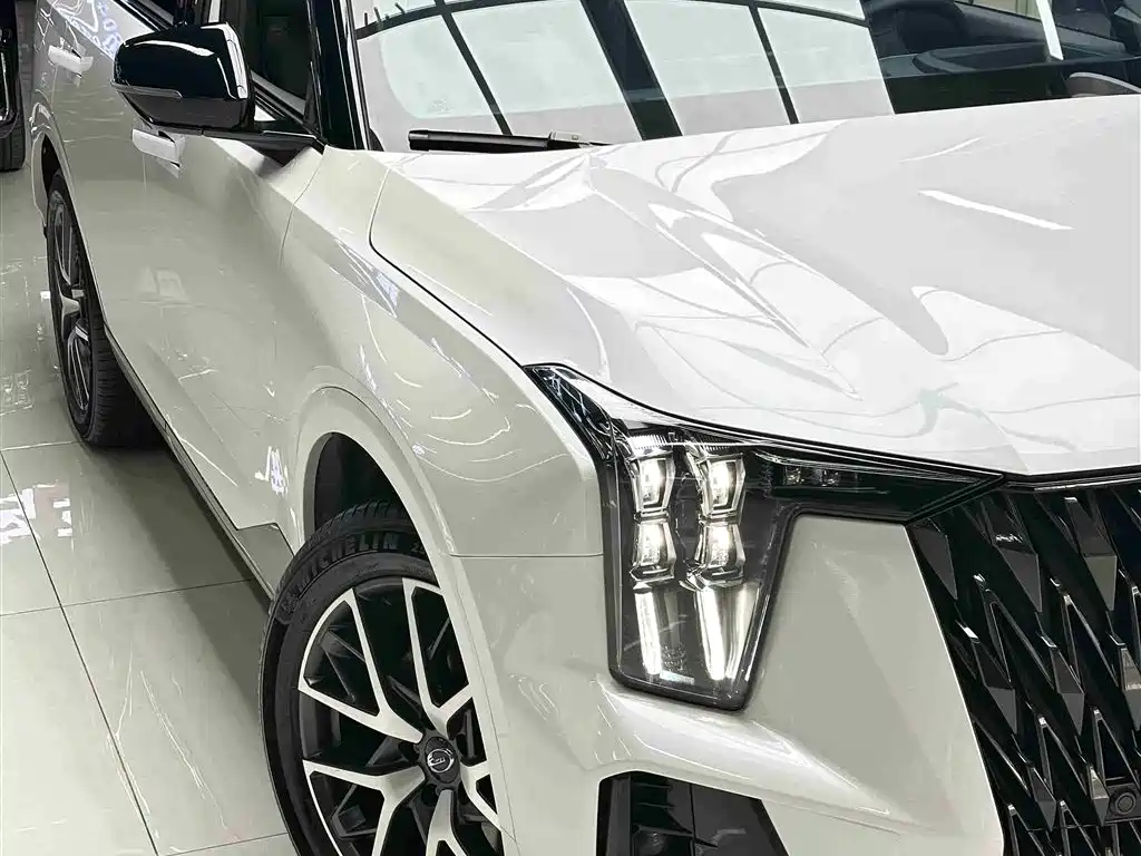 GAC Trumpchi GAC Trumpchi GS8 2022 Dual Engine Series 2.0TM Front-Wheel Drive Premium Edition (7-seater) 2022 - thumbnail 6