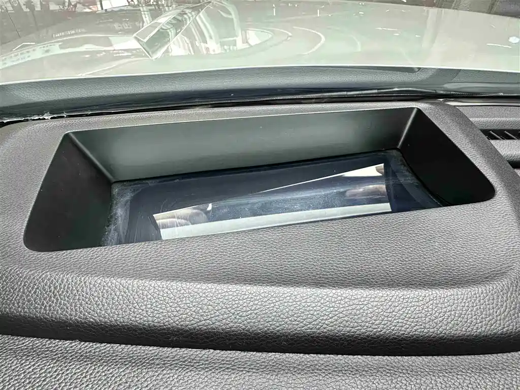 GAC Trumpchi GAC Trumpchi GS8 2022 Dual Engine Series 2.0TM Front-Wheel Drive Premium Edition (7-seater) 2022 - thumbnail 17