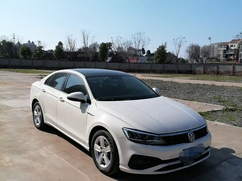 Volkswagen Lamando 2021 230TSI DSG Style Edition 2021 - thumbnail 3