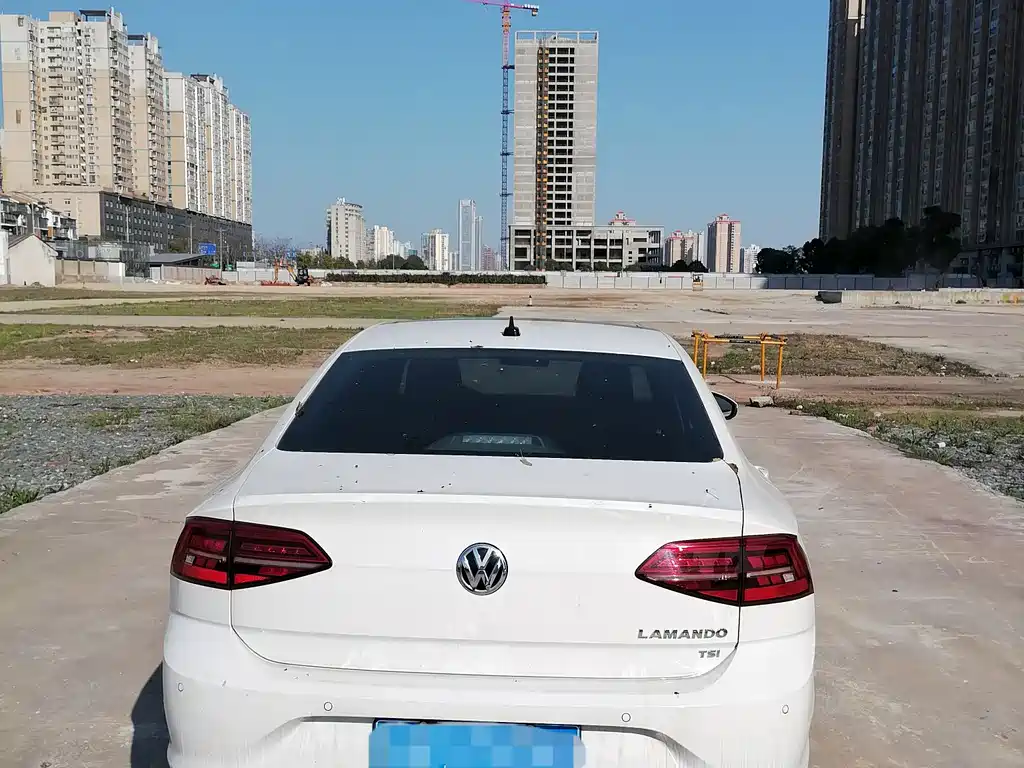 Volkswagen Lamando 2021 230TSI DSG Style Edition 2021 - thumbnail 8