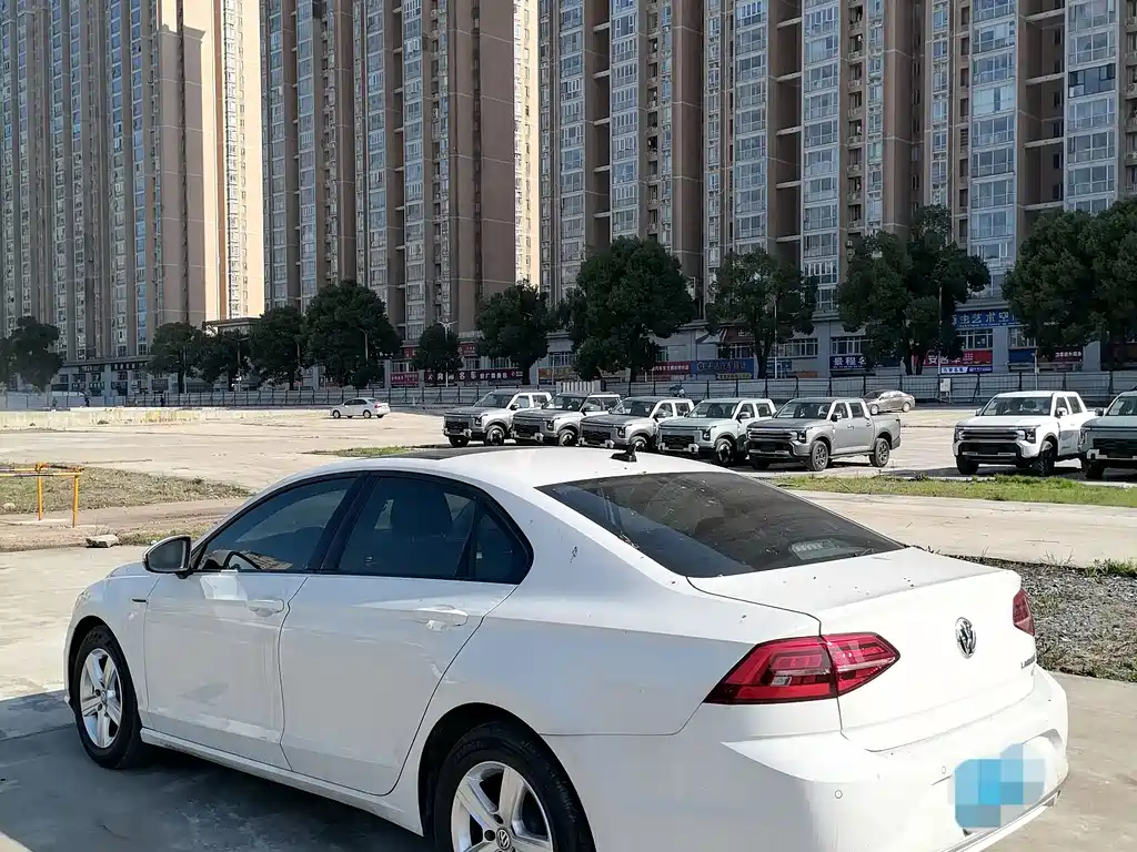 Volkswagen Lamando 2021 230TSI DSG Style Edition 2021 - thumbnail 9