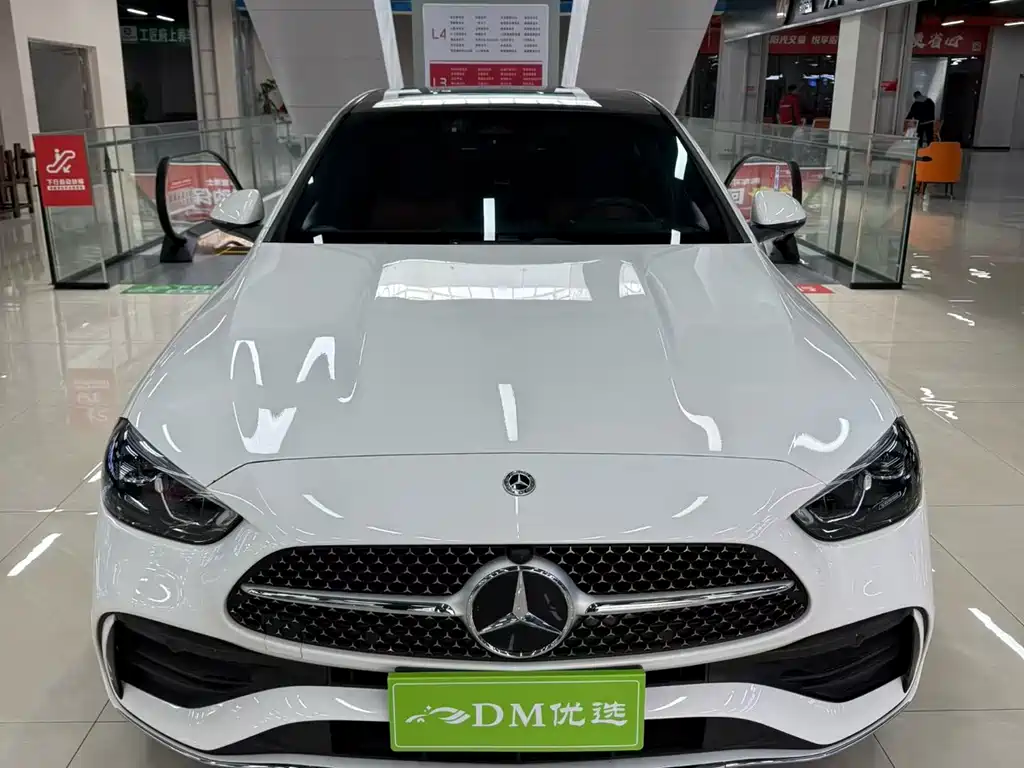 Mercedes-Benz Mercedes-Benz C-Class 2022 Model Year Facelift C 260 L 2023 - thumbnail 2