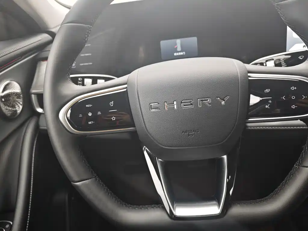 Chery Arrizo 8 2025 1.6T DCT Excellence Edition 2025 - thumbnail 7