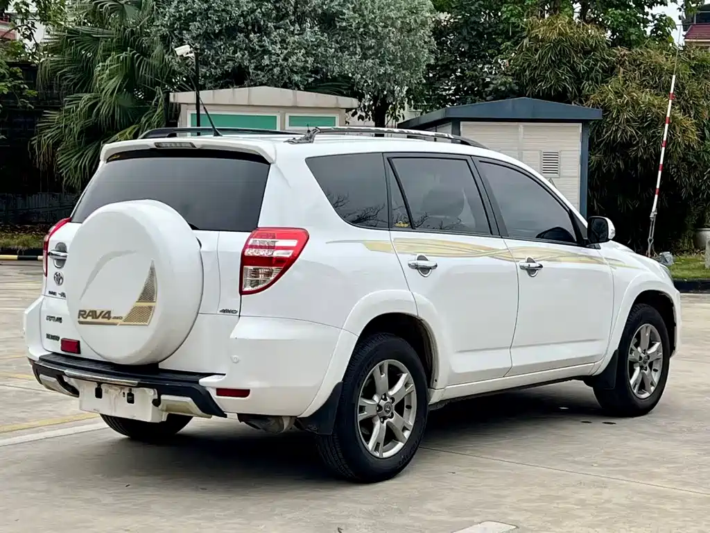 Toyota RAV4 2013 Premium 2.4L Automatic AWD Elite 2013 - thumbnail 9