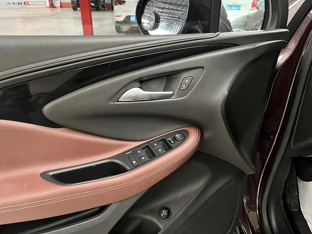 Buick Buick Envision Plus 2019 28T AWD Premium Edition China VI 2019 - thumbnail 6