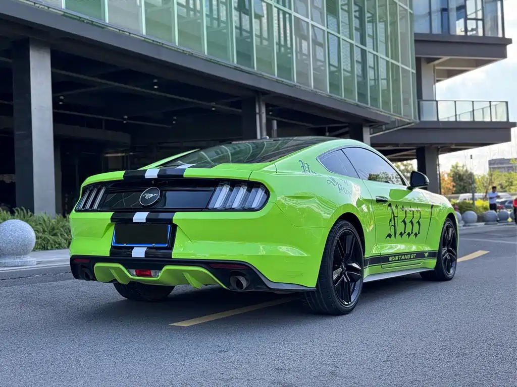 Ford Mustang 2017 2.3T Performance Package 2017 - thumbnail 12