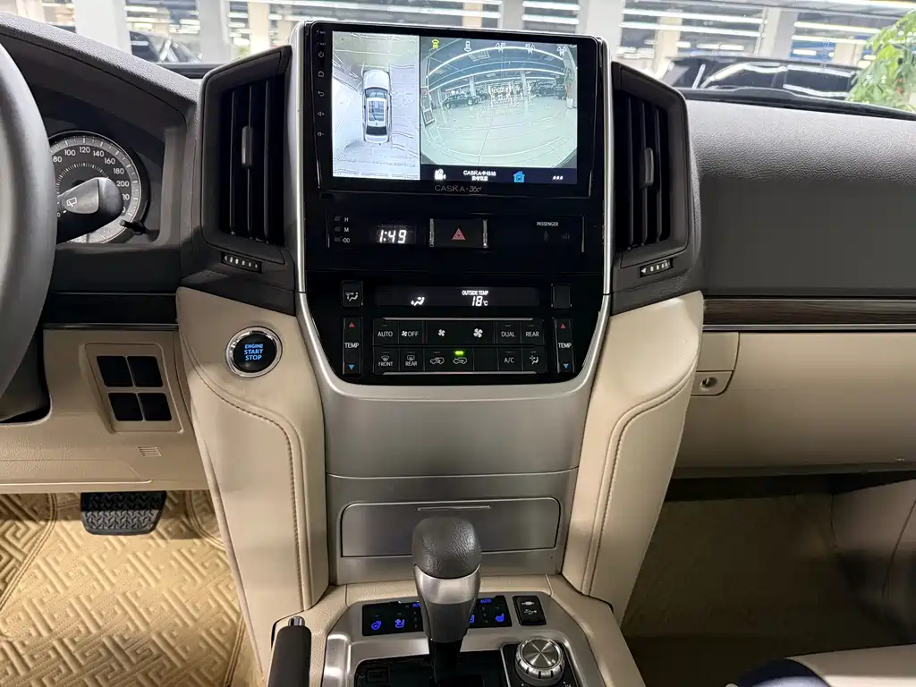 Toyota Land Cruiser (Imported) 2019 Model 4.0L Automatic 2020 - thumbnail 16