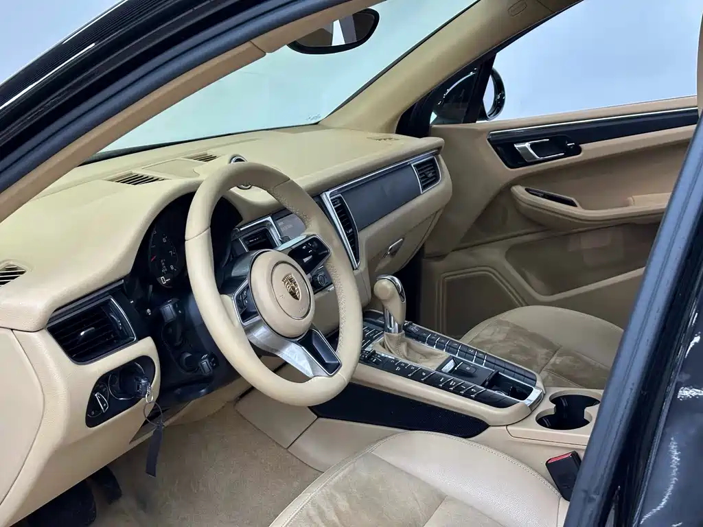 Porsche Porsche Macan 2014 Macan 2.0T 2015 - thumbnail 4