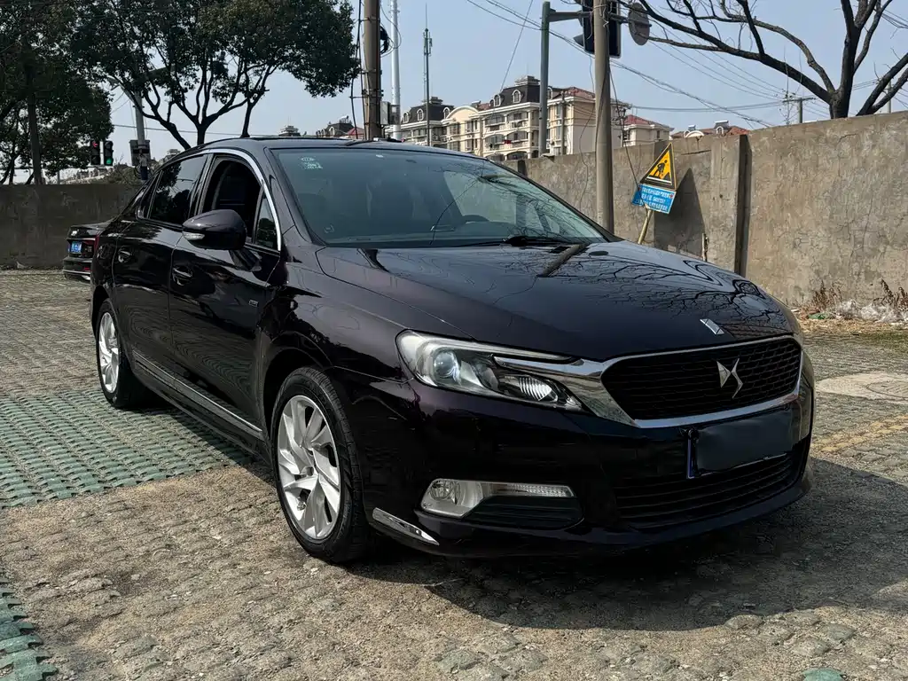 DS DS 5LS 2014 1.6T Elegant Edition THP160 2014 - thumbnail 3