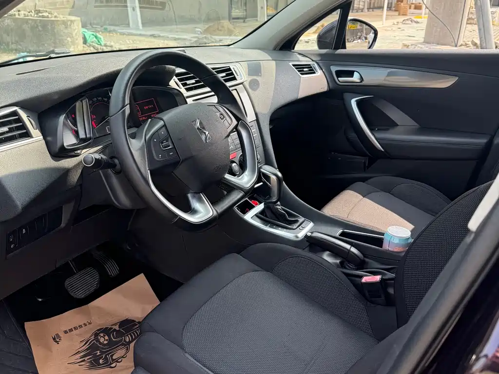 DS DS 5LS 2014 1.6T Elegant Edition THP160 2014 - thumbnail 10