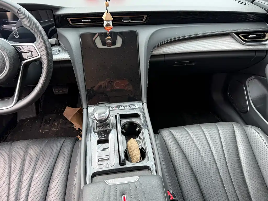Hongqi Hongqi H5 2023 2.0T Automatic Intelligent Connectivity Flag Enjoyment Edition 2023 - thumbnail 10