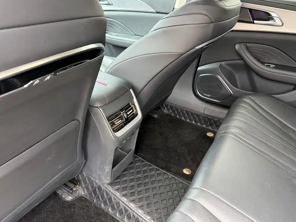 Hongqi Hongqi H5 2023 2.0T Automatic Intelligent Connectivity Flag Enjoyment Edition 2023 - thumbnail 12