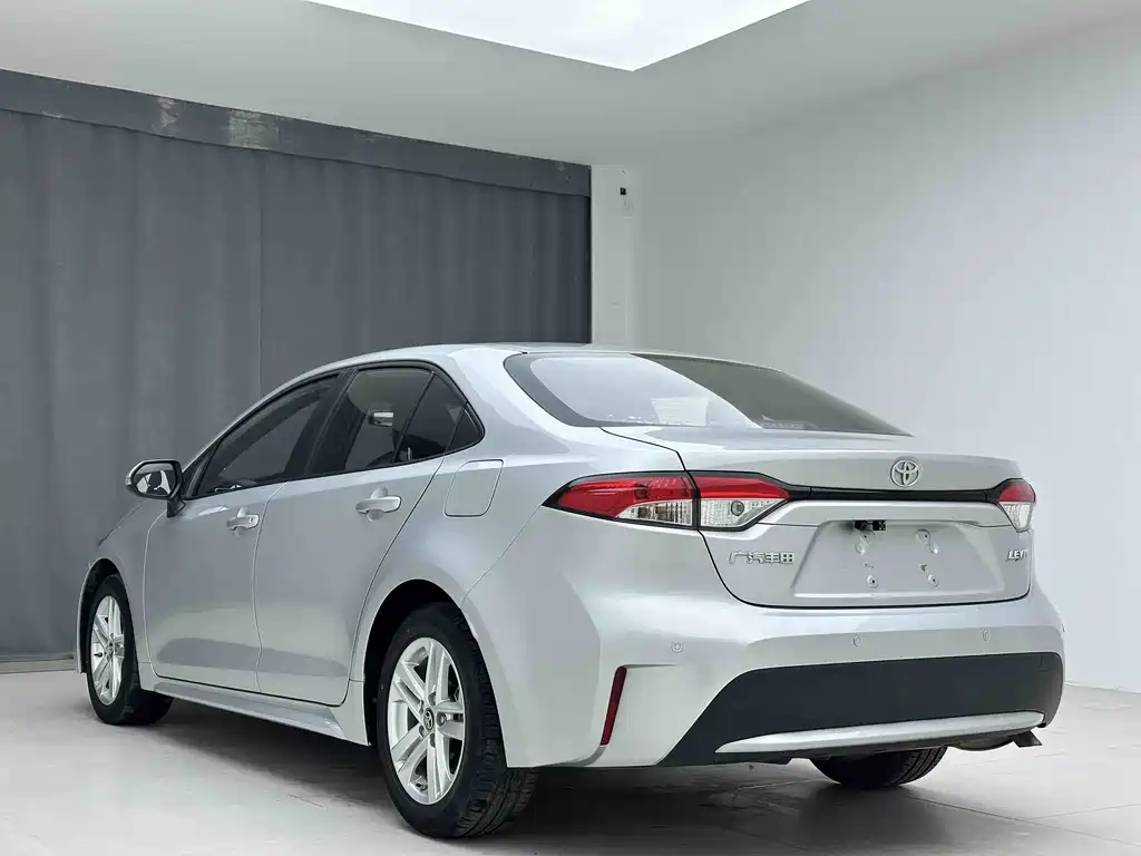 Toyota Toyota Corolla 2022 TNGA 1.5L CVT Advanced Edition 2022 - thumbnail 4