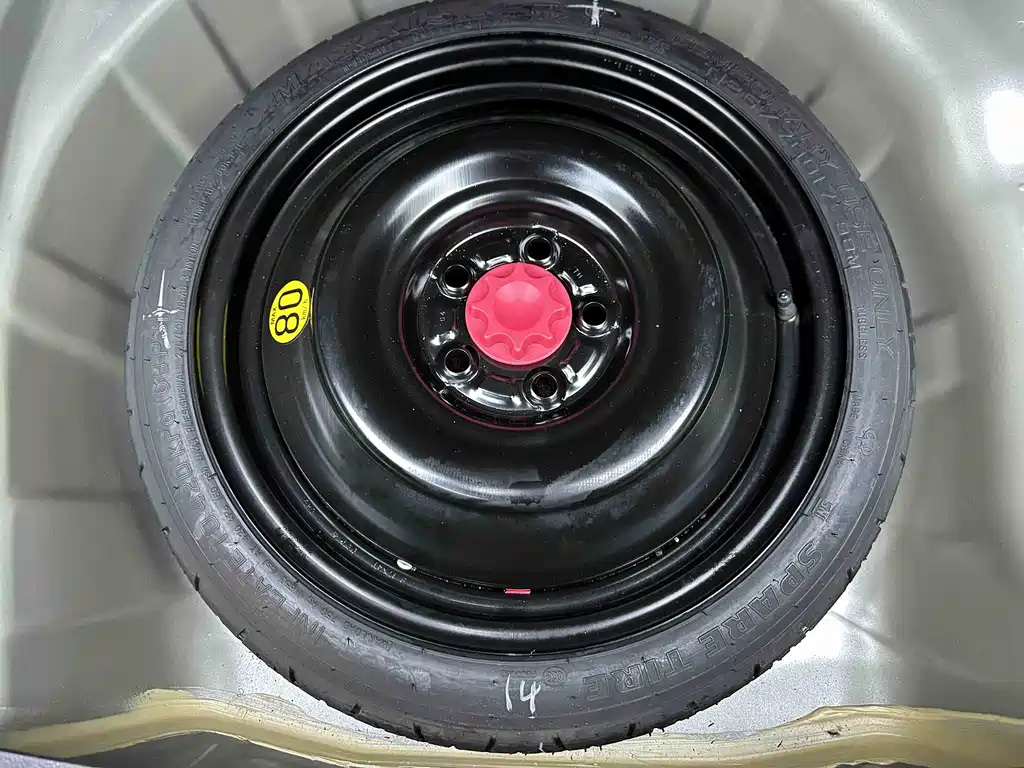 Toyota Toyota Corolla 2022 TNGA 1.5L CVT Advanced Edition 2022 - thumbnail 25