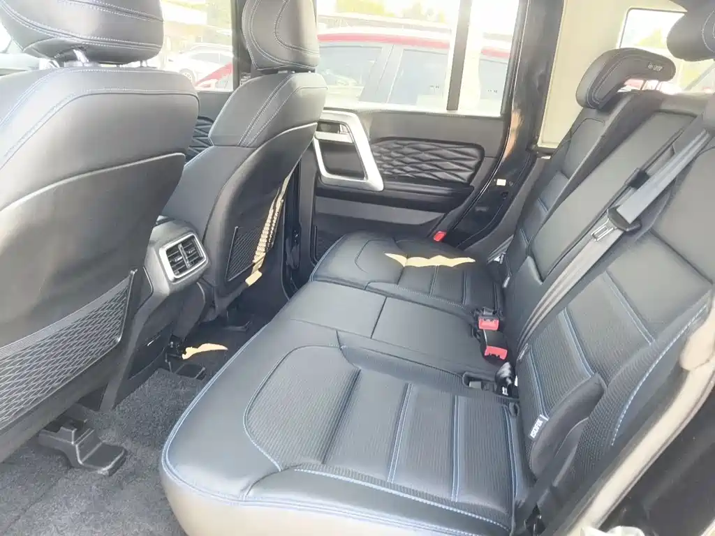 Beijing Off-Road Beijing Off-road BJ40 2020 2.0T Automatic 4WD Urban Hunter Ultimate Edition 2020 - thumbnail 8