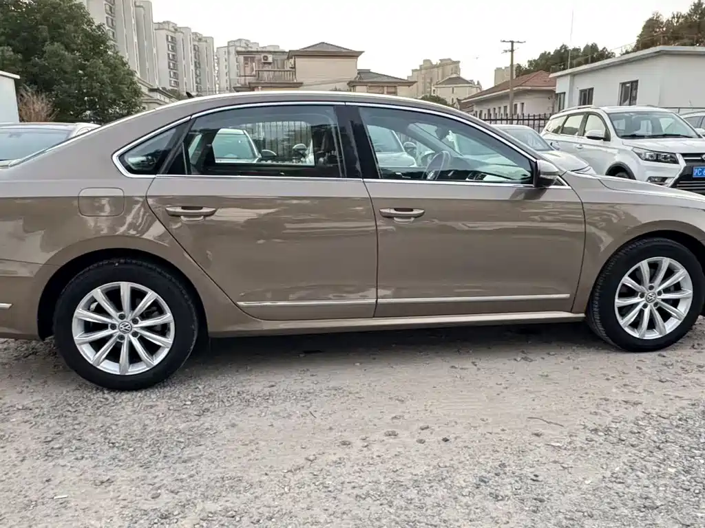 Volkswagen Volkswagen Passat 2017 330TSI DSG Premium Edition 2017 - thumbnail 7