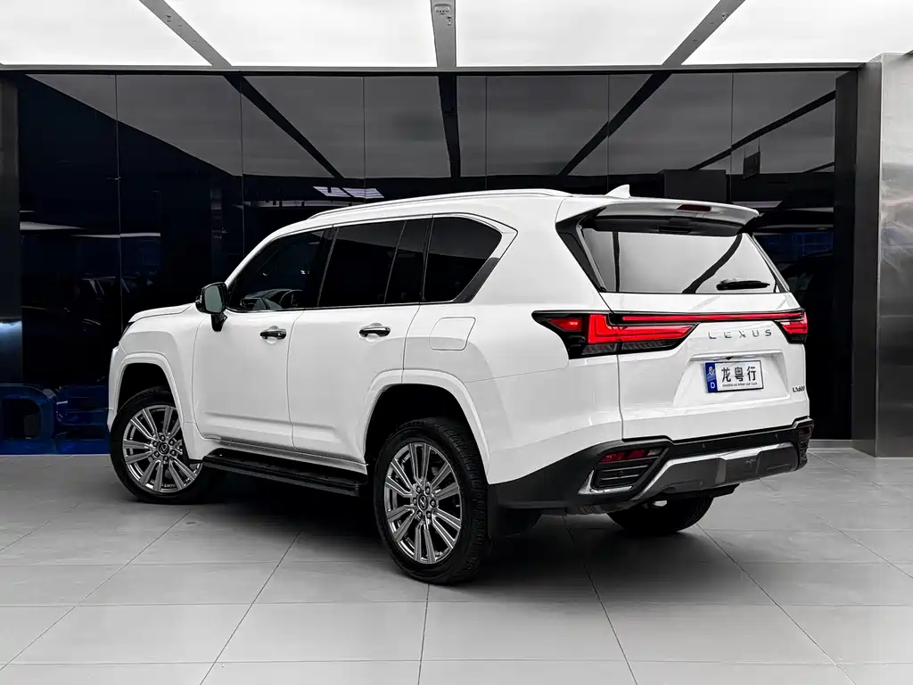 Lexus Lexus LX 600 2023 Model Canadian Specification 2024 - thumbnail 4