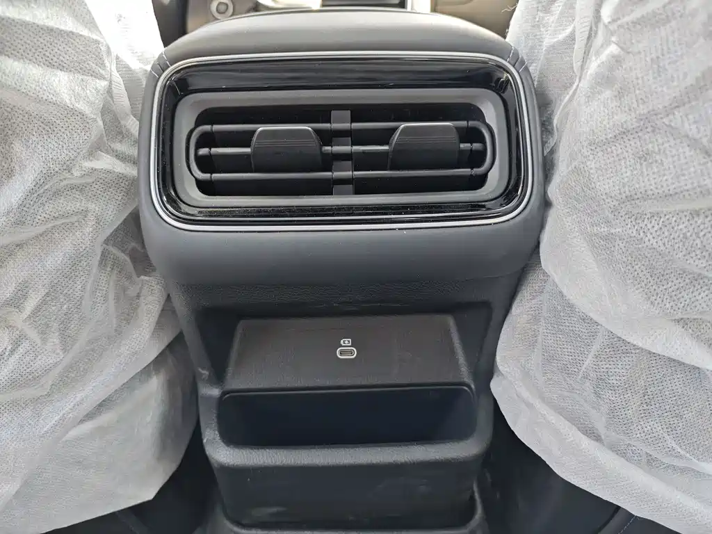 Geely Auto Geely Xingrui 2026 Edition Oriental Shine 1.5TD Kunlun Version 2026 - thumbnail 13