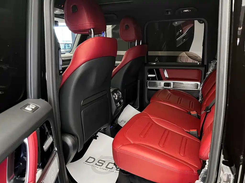 Mercedes-Benz Mercedes-Benz G-Class 2026 G 500 2026 - thumbnail 10