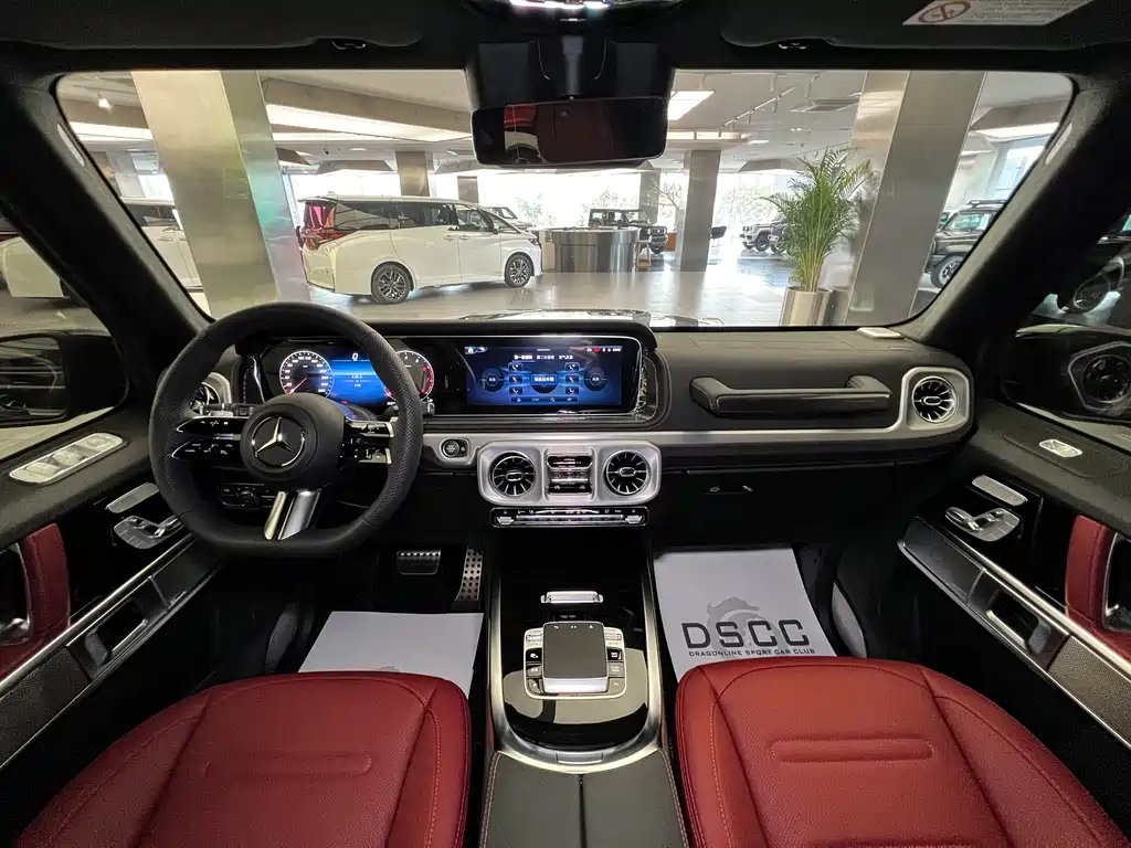 Mercedes-Benz Mercedes-Benz G-Class 2026 G 500 2026 - thumbnail 12