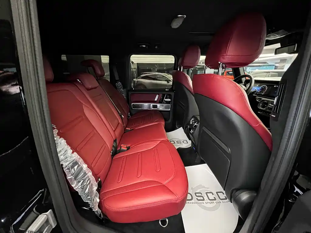 Mercedes-Benz Mercedes-Benz G-Class 2026 G 500 2026 - thumbnail 14