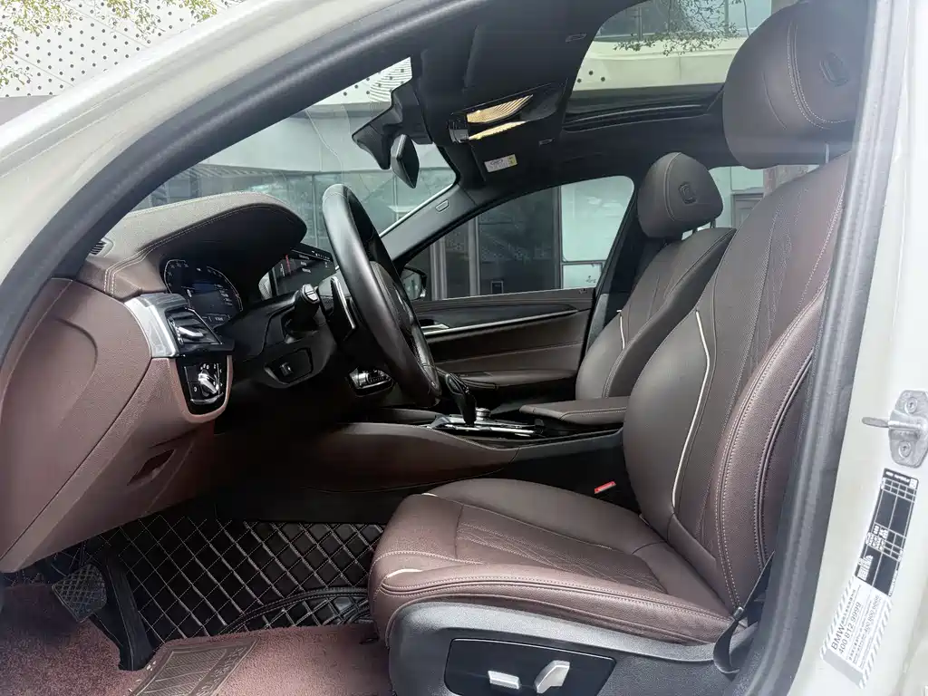 BMW BMW 5 Series 2023 530Li Leading Model Luxury Package 2023 - thumbnail 5