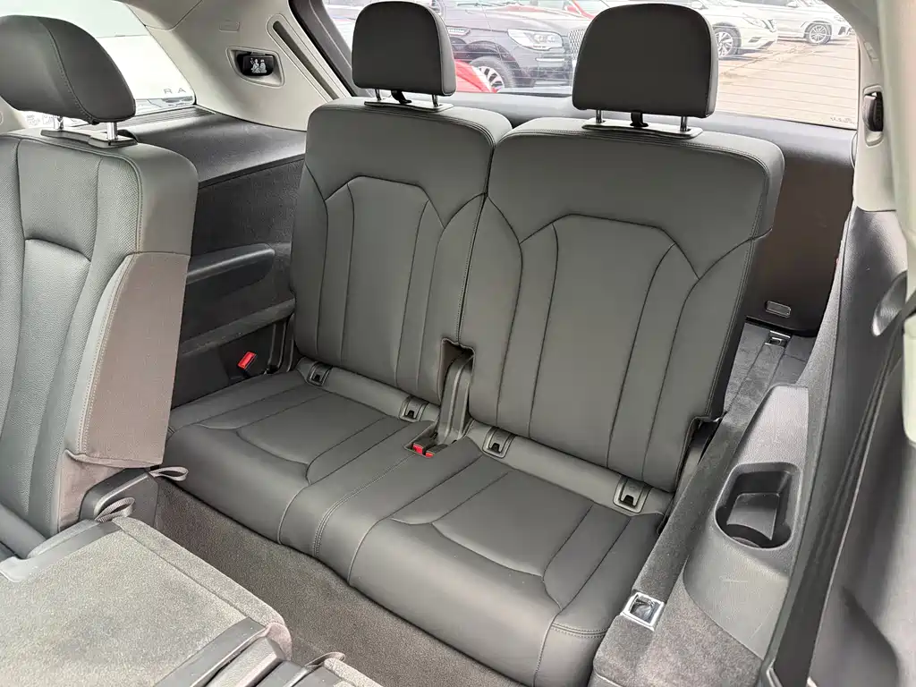 Audi Audi Q7 2022 55 TFSI quattro S line Sport 2022 - thumbnail 14