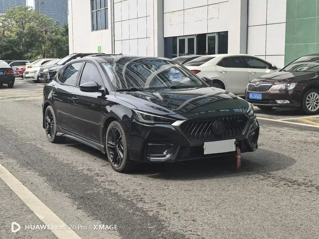 MG MG6 2020 1.5T Automatic Trophy Luxury Edition 2020 - thumbnail 3