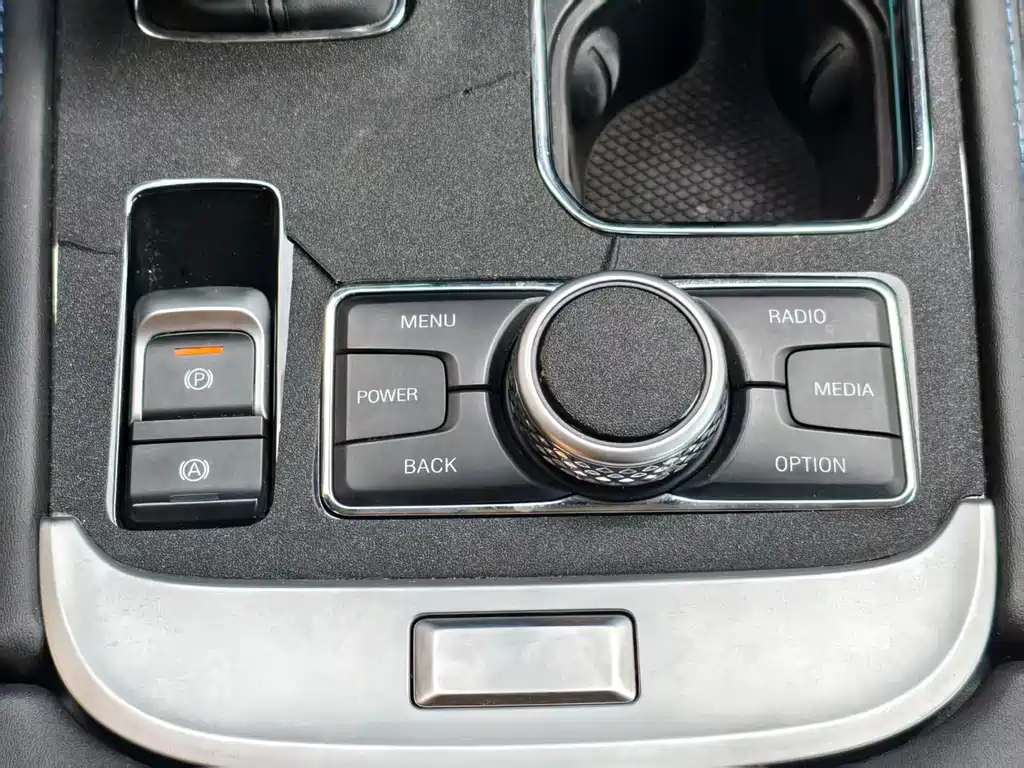 Beijing Off-Road Beijing Off-road BJ40 2023 2.0T Automatic 4WD Urban Hunter Ultimate Edition 2023 - thumbnail 16