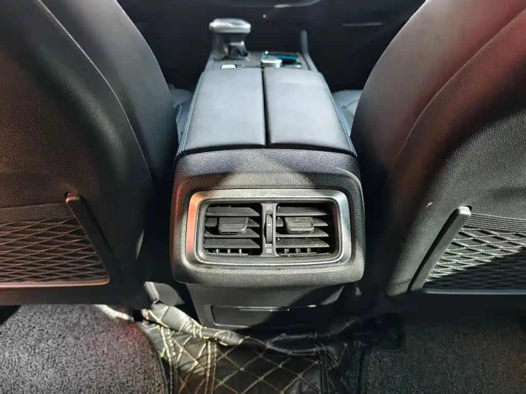Beijing Off-Road Beijing Off-road BJ40 2023 2.0T Automatic 4WD Urban Hunter Ultimate Edition 2023 - thumbnail 17