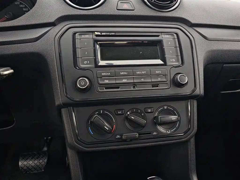 Volkswagen Volkswagen Jetta 2017 1.5L Automatic Fashion Edition 2018 - thumbnail 9