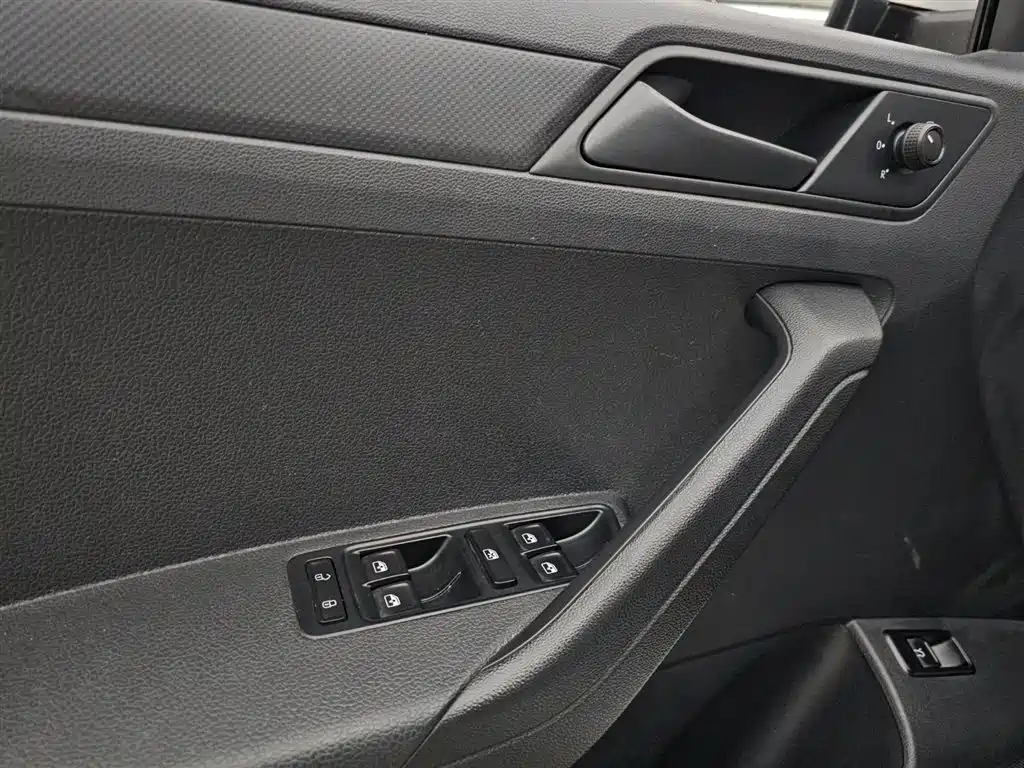 Volkswagen Volkswagen Jetta 2017 1.5L Automatic Fashion Edition 2018 - thumbnail 10