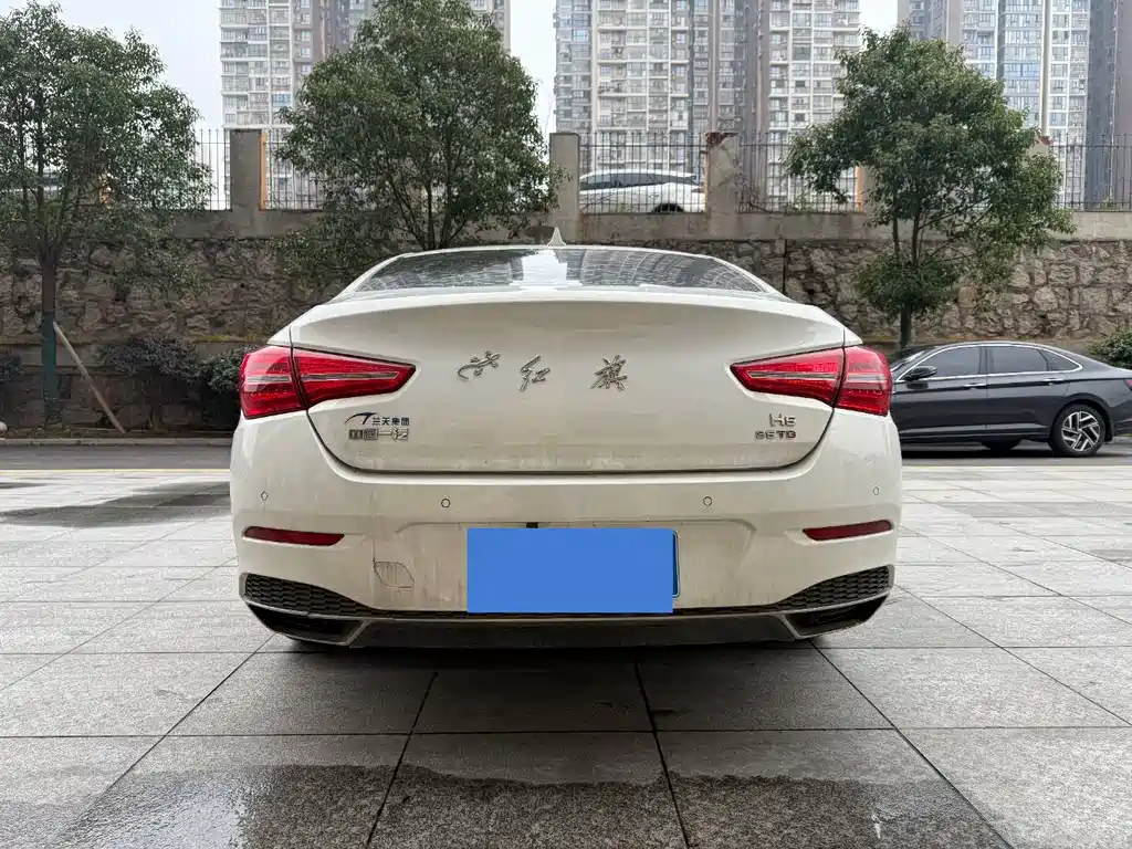 Hongqi Hongqi H5 2020 1.8T Automatic Intelligent Flag Leader Edition 2021 - thumbnail 5