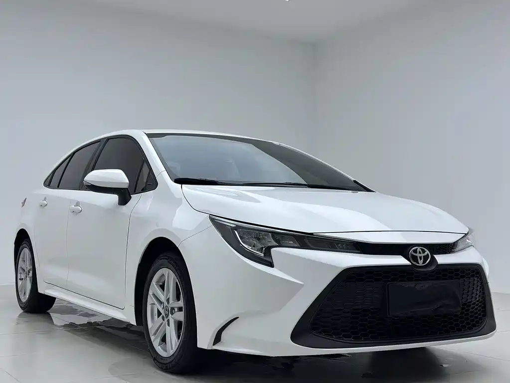Toyota Toyota Corolla 2022 TNGA 1.5L CVT Advanced Edition 2022 - thumbnail 3