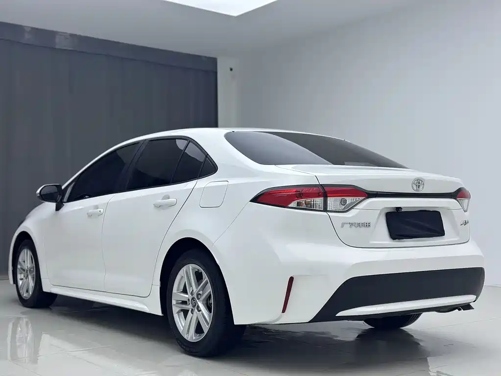 Toyota Toyota Corolla 2022 TNGA 1.5L CVT Advanced Edition 2022 - thumbnail 4