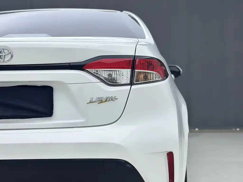 Toyota Toyota Corolla 2022 TNGA 1.5L CVT Advanced Edition 2022 - thumbnail 10