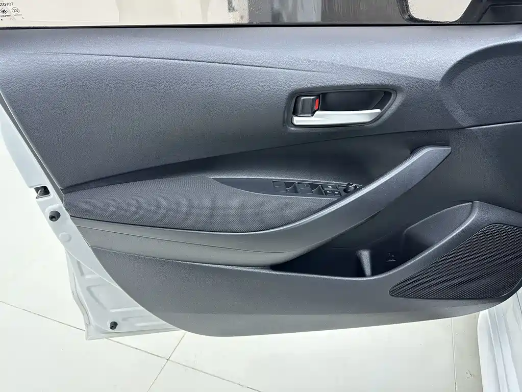 Toyota Toyota Corolla 2022 TNGA 1.5L CVT Advanced Edition 2022 - thumbnail 13