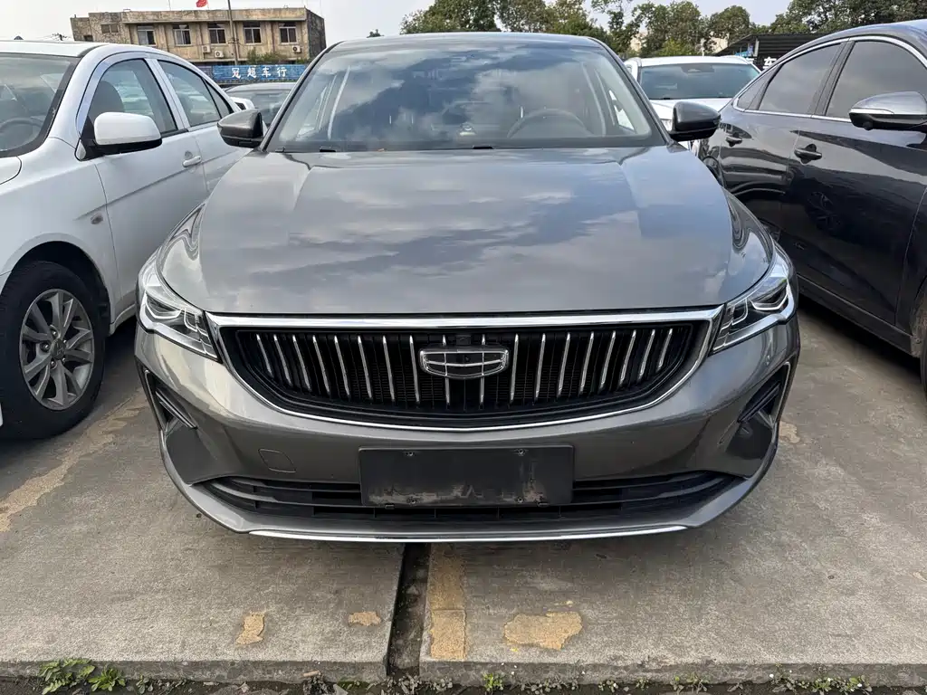 Geely Auto Geely Emgrand 2022 4th Generation 1.5L CVT Luxury Edition 2023 - thumbnail 2