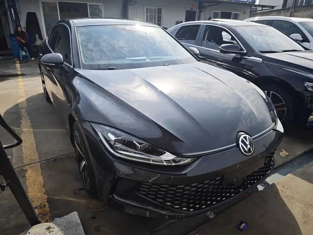 Volkswagen Lamando 2023 Lamando L 280TSI DSG Hot Edition 2023 - thumbnail 3