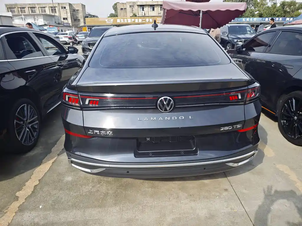 Volkswagen Lamando 2023 Lamando L 280TSI DSG Hot Edition 2023 - thumbnail 17