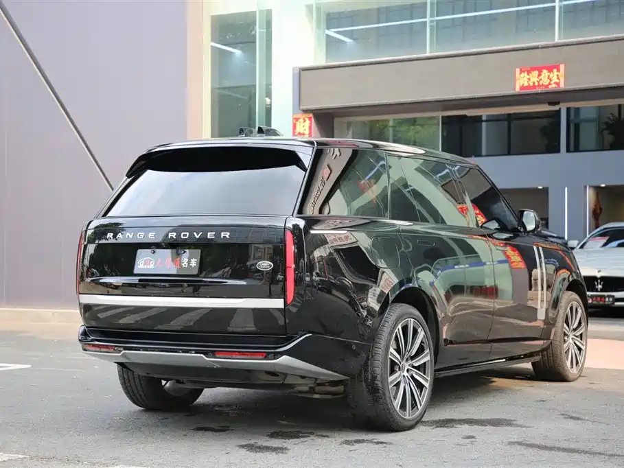 Land Rover Range Rover 2023 3.0 L6 400PS Autobiography Long Wheelbase 2022 - thumbnail 3