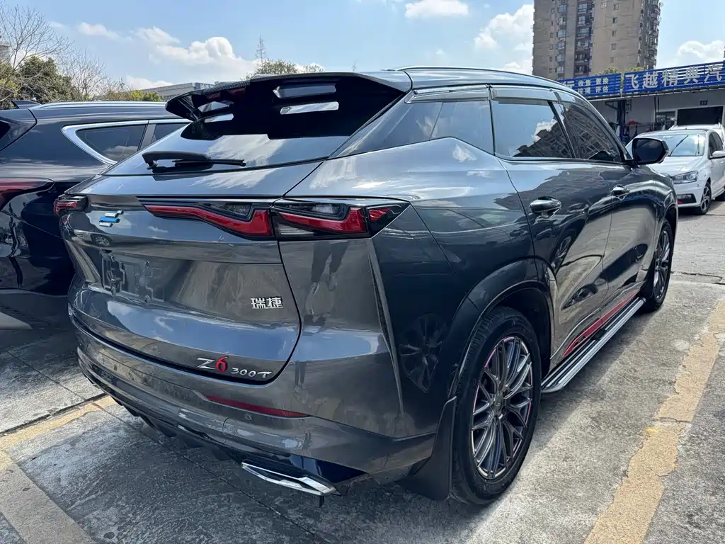 Changan Oushang Changan Oushang Z6 2023 Blue Whale 1.5T DCT Smart Supreme Edition 2023 - thumbnail 12