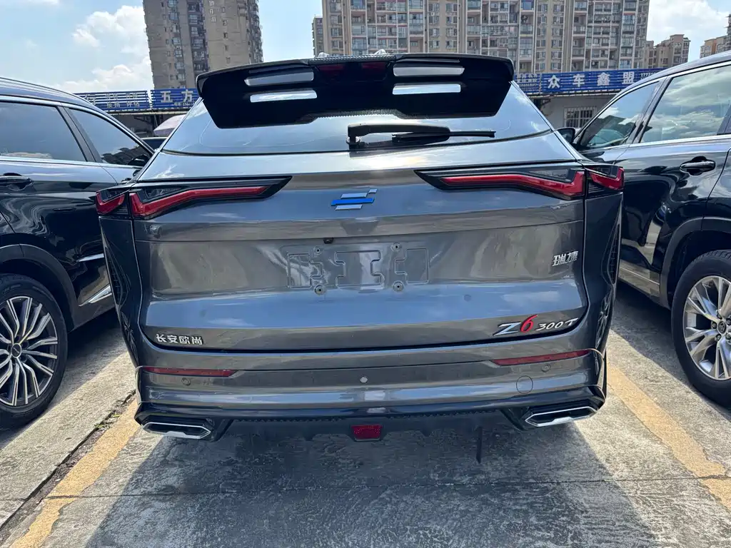 Changan Oushang Changan Oushang Z6 2023 Blue Whale 1.5T DCT Smart Supreme Edition 2023 - thumbnail 13