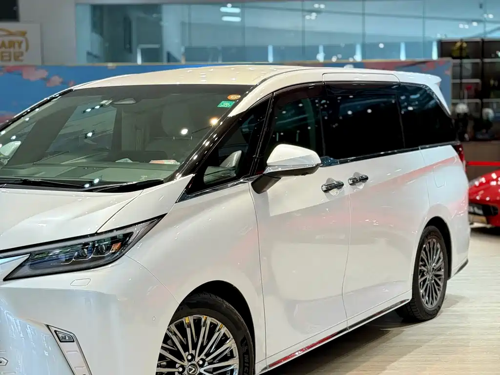 Lexus Lexus LM 350h Six-Seat Executive Edition 2025 - thumbnail 11