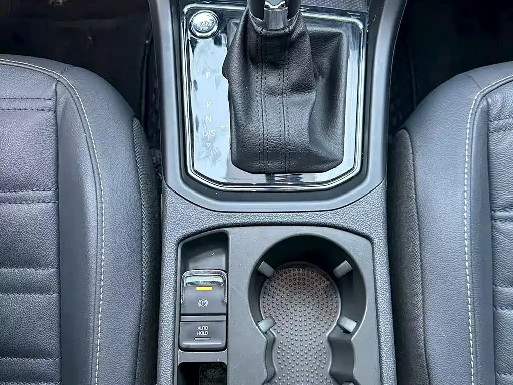 Volkswagen Volkswagen Touran 2021 Touran L 280TSI DSG Traction Edition 6-seater 2023 - thumbnail 18