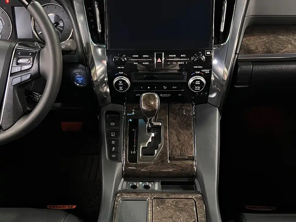 Toyota Alphard 2021 Crown Hybrid 2.5L HV Luxury Version 2022 - thumbnail 16