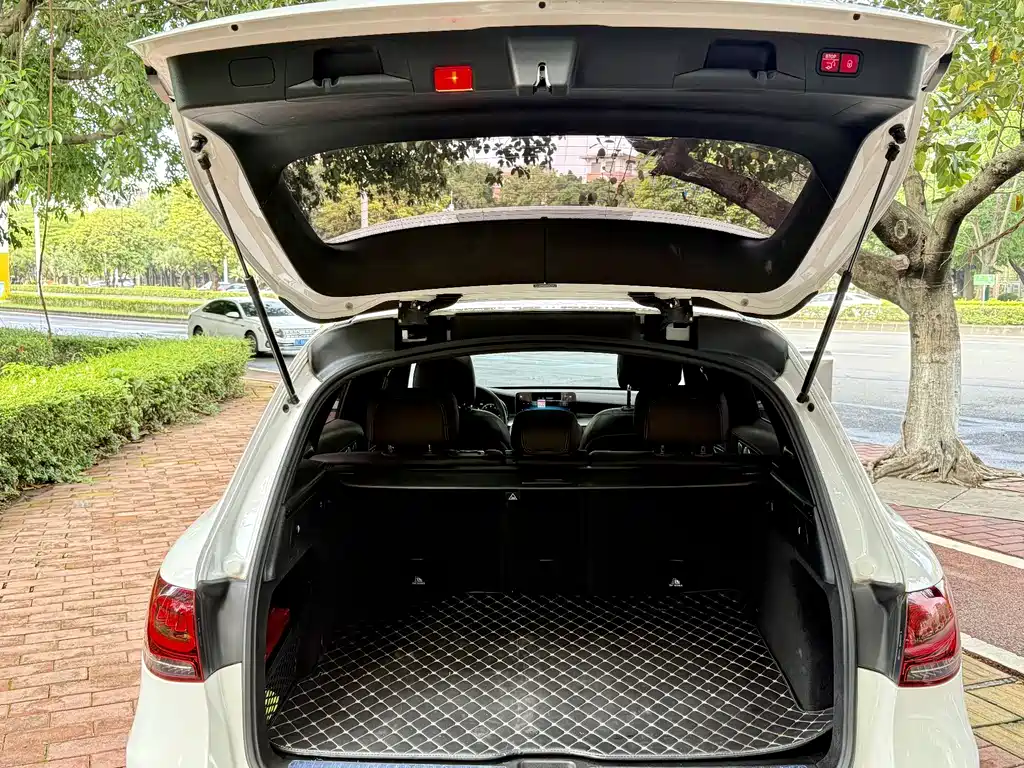 Mercedes-Benz Mercedes-Benz GLC 2020 Facelift GLC 300 L 4MATIC Dynamic 2022 - thumbnail 8