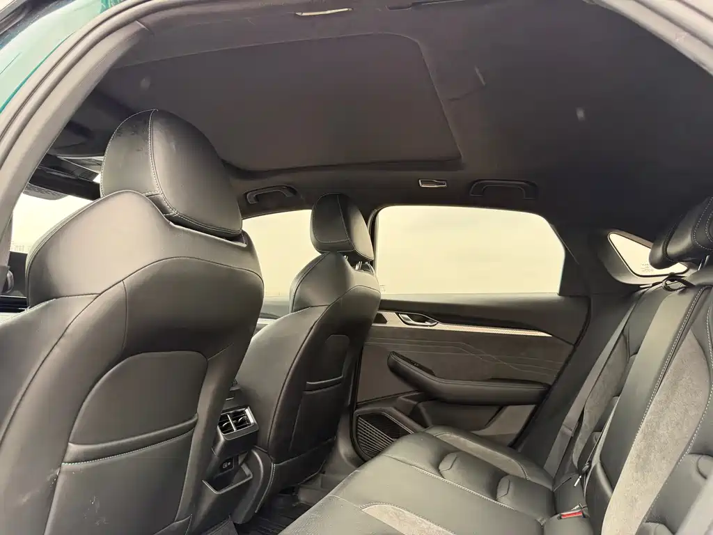 Geely Auto Geely Starray 2023 2.0TD Only This Cyan Green Edition 2023 - thumbnail 15